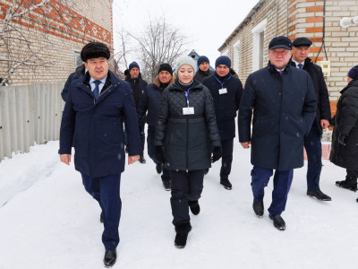 Үкімет басшысы дәнді-бұршақты дақылдарды өңдейтін жаңа кәсіпорында болды