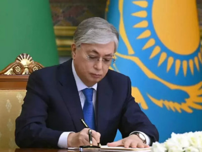 Президент мерзімді әскери қызметке шақыру туралы Жарлыққа қол қойды