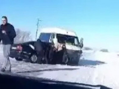 Ақмола облысында балалар отырған автобус жол апатына ұшырады