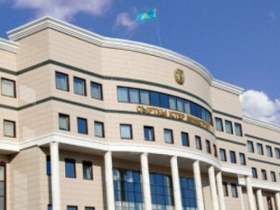 Кімдерге Қазақстанға кіруге тыйым салынған? – СІМ жауап берді