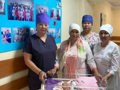 43 жастағы жетісулық ана оныншы перзентін өмірге әкелді