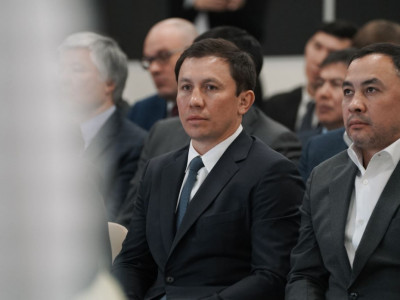 Геннадий Головкин Ұлттық олимпиада комитетінің президенті болып сайланды