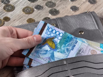 8 наурызға орай көпбалалы аналар біржолғы төлем алады