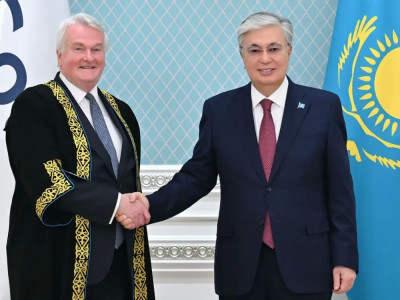 Президент «Астана» халықаралық қаржы орталығы Сот төрағасының ант беру рәсіміне қатысты