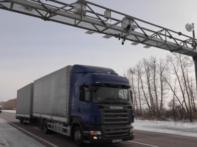 «Қазавтожол» ауыр жүк көліктерінің иелерінен негізсіз ақы алып келген