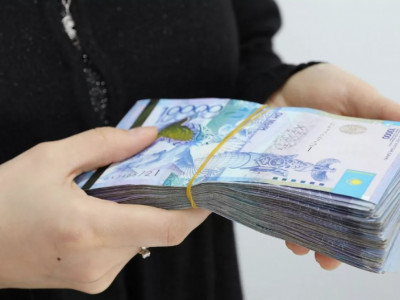Павлодарда мектеп директоры 2,5 млн теңгені заңсыз иемденген