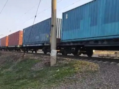 Шымкентте жүк пойызы жас жігітті басып кеткен