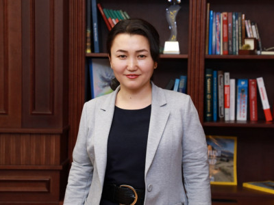 Әр нөмірі оқылатын газет