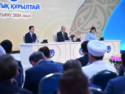Оқу-ағарту министрлігі мектептегі тәрбие жұмысын ұйымдастыру тәсілдерін жаңартуға тиіс – Президент