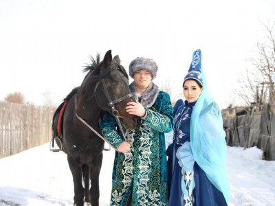 Павлодар облысының полицейлері формаларын ұлттық киімге ауыстырды