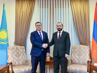 Қазақстанның Сыртқы істер министрі Арменияға жұмыс сапарымен барды