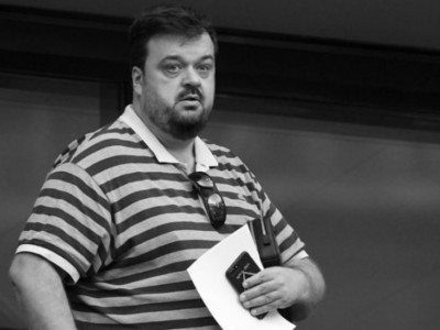 Танымал спорт комментаторы көз жұмды