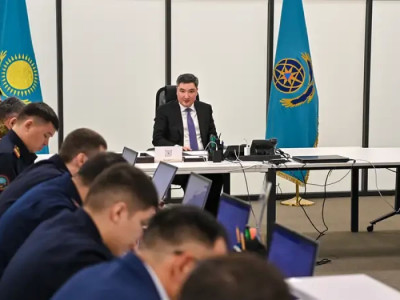 Үкімет басшысы: Қазір бастысы – адам өмірін сақтап қалу және апат зардаптарын азайту