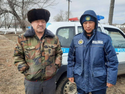 Баспанасын су басқан отбасыны полицей өз үйіне паналатып отыр