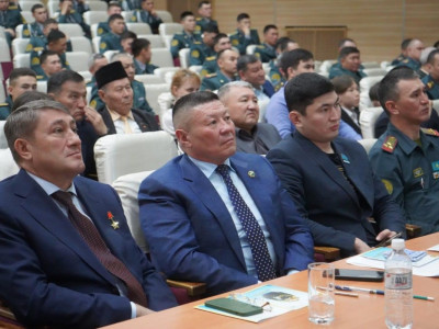 Сағадат Нұрмағамбетов бізді ұлы жорыққа өзі шығарып салып еді – Б.Смағұл