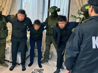 Қызылордада 3,5 кг апиынды сатпақ болған бес азамат ұсталды