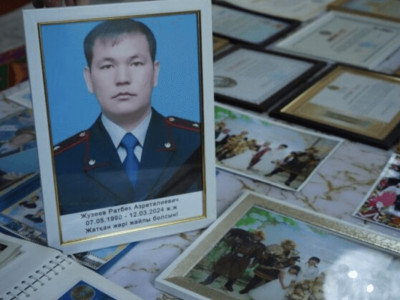 «Қоштасу хаты табылды»: Түркістан облысында полиция майоры өз-өзіне қол жұмсаған