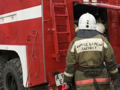 Астанада көпқабатты тұрғын үйден өрт шықты