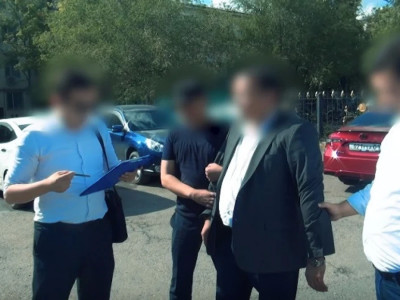 «Азық-түлік корпорациясының» директоры мен бас маманы ұсталды