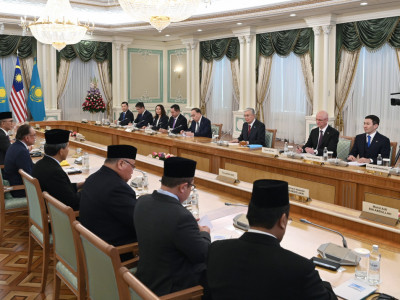 Президент Малайзия Премьер-министрімен келіссөз жүргізді