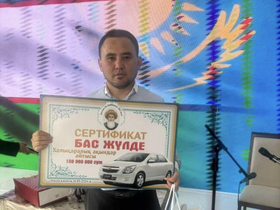 Мұхтар Ниязов халықаралық ақындар айтысының бас жүлдесін иеленді