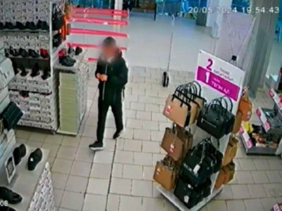 Астанада сауда үйінен 17 аяқ киім ұрлаған ер адам ұсталды