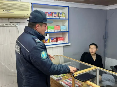 Астанада насыбай сатқан кәсіпкерлер жазаға тартылды