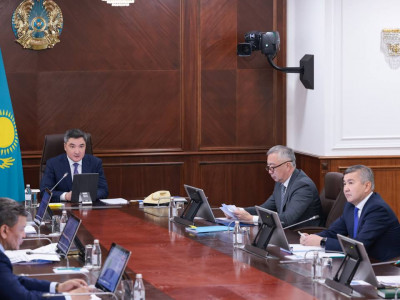 Су тасқынының салдарын реттеуге әкімдіктер салғырт қарап отыр – Олжас Бектенов