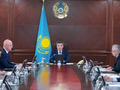 Бектенов Цифрлық даму министрлігіне: Тарифтердің негізсіз артуына жол бермеу қажет