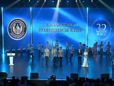 Алматыда полиция күніне арналған концерт өтті
