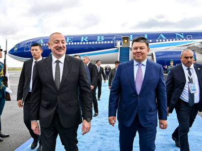 Ильхам Әлиев ШЫҰ саммитіне қатысу үшін елордаға келді