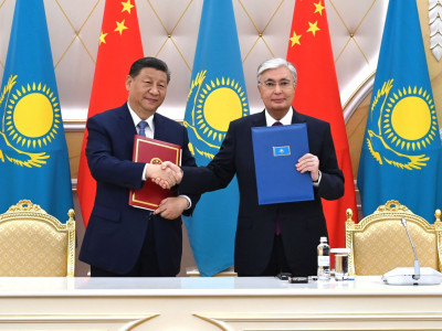 31 құжатқа қол қойылды: Тоқаев пен Си Цзиньпиннің бірлескен мәлімдемесі