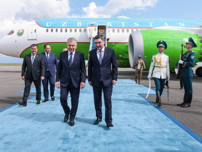 ШЫҰ саммиті: Өзбекстан президенті Астанаға келді