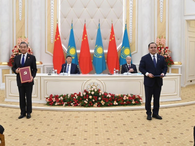 «AMANAT» пен Қытай Коммунистік партиясы меморандум жасасты