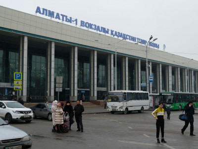 Алматы вокзалының басшысы жұмыстан шеттетілді
