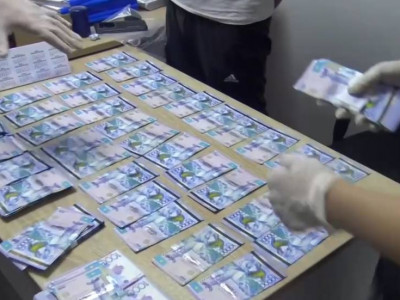Қостанайлық шенеунік мердігерден 9 млн теңге алып жатқан жерінен ұсталды