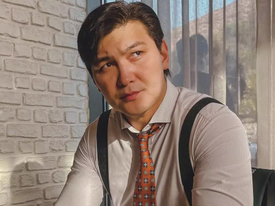 «Өз пайдасын ойлағандар»: Жігер Ауыпбаев Қайрат Нұртасқа қолдау білдірді