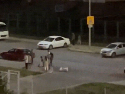 «Екі әйел мен бала бар»: Астанадағы мектептің аумағында төбелес болды