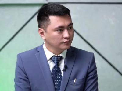Депутат Дәулет Мұқаевтың анасы өмірден өтті