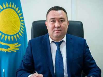 "Мен хабарлассам, жауап бермеңіздер": Семей қаласының әкімі үндеу жасады