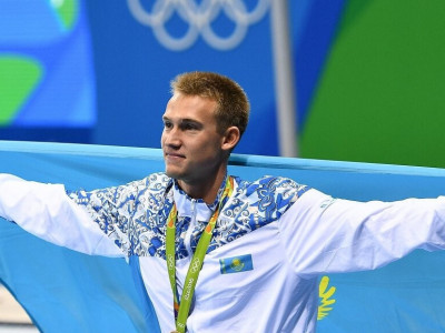 Суда жүзуден Олимпиада чемпионы әке атанды