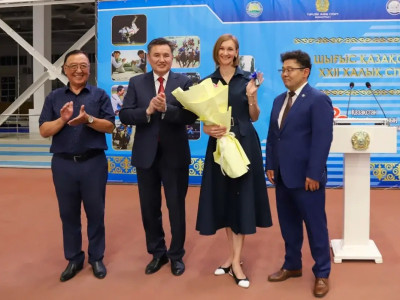ШҚО әкімдігі Ольга Рыпаковаға да көлік мінгізді