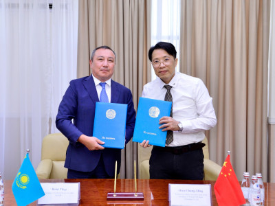 Абай университеті Tianjin UMS Smart Technology компаниясымен меморандум жасасты