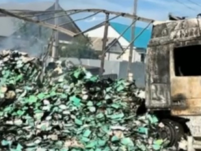 Ақтөбе облысында 20 тонна мектеп дәптерін өртеген күдікті ұсталды