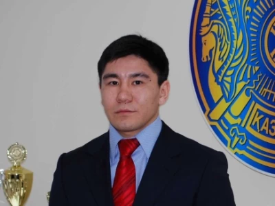 «Байрақты бәсекелерге үнемі бір спортшылар ғана барады»: Бақыт Сәрсекбаев бокста неге жолымыз болмай жүргенін айтты