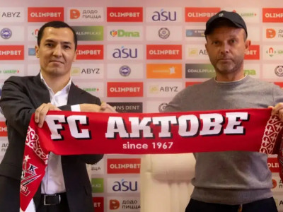 «Ақтөбе» клубының бас бапкері қызметінен кетті