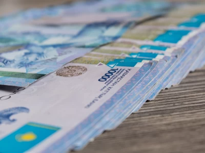 Ақтөбеде ЖОО басшысының әйелі оқуға түсіру үшін талапкерлерден ақша жинаған