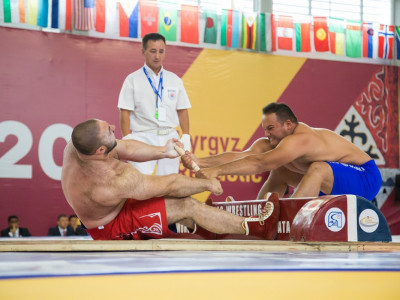 Көшпелілер ойынындағы бізге таңсық бәсекелер