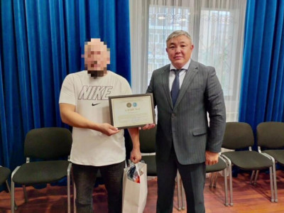 Елордалық тұрғын полицияға қылмыскерді ұстап берген