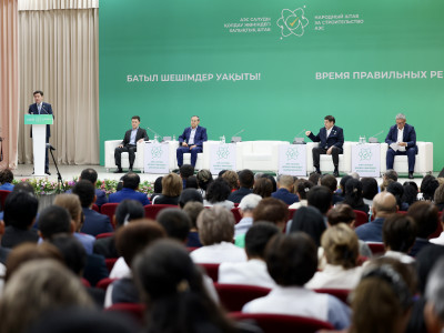 Жамбыл облысының мұғалімдері АЭС-ті қолдайды